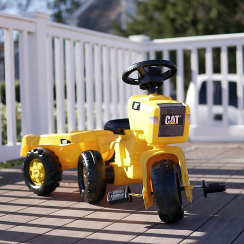 Tractor de 3 ruedas con asiento Cat®