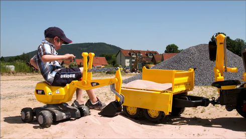 Cat® Ride-On Digger