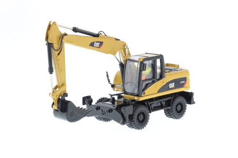 1:50 Core Classic M316D Wheel Excavator