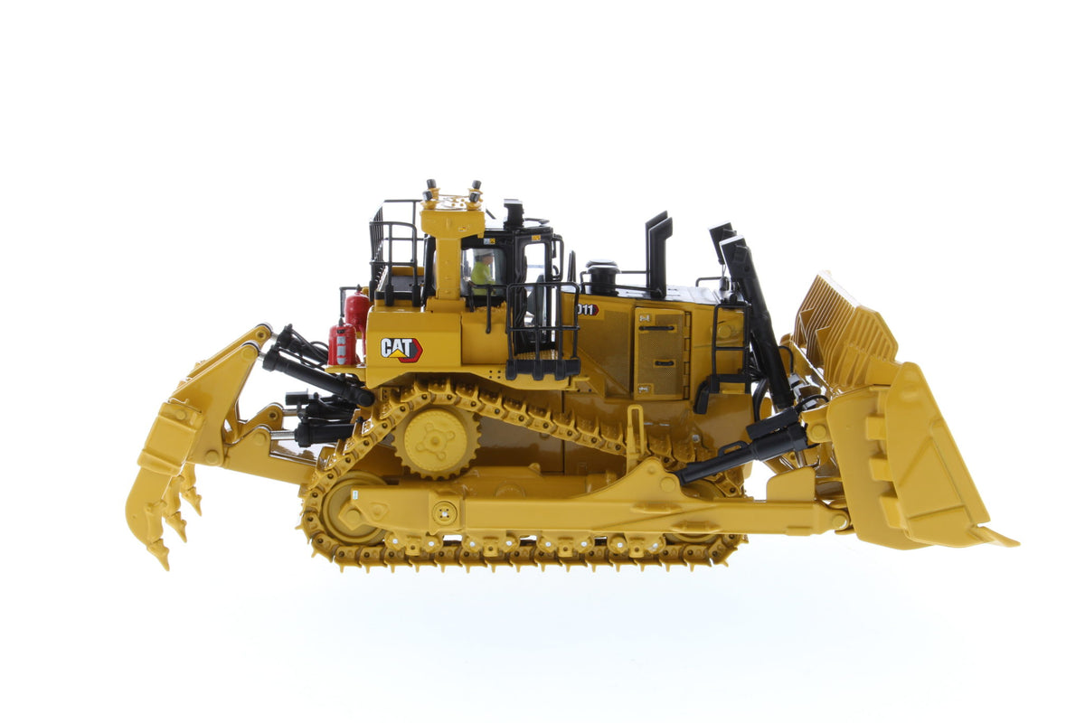 1:50 Cat D11 Dozer - TKN Design – shopcaterpillar.com